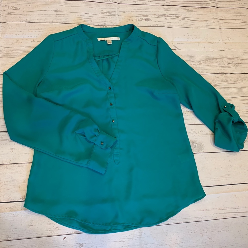 Turquoise blouse